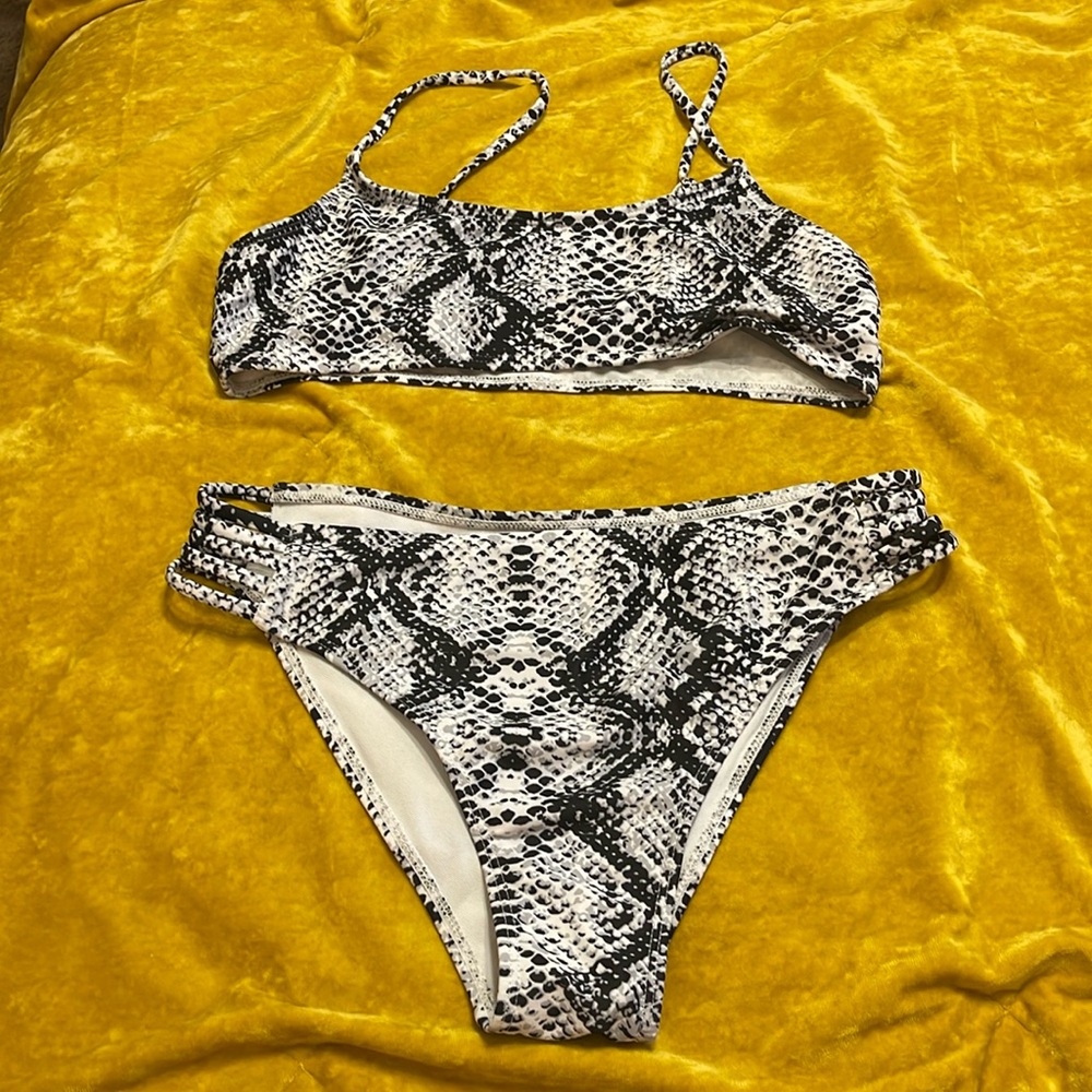 NWOT BIKINI